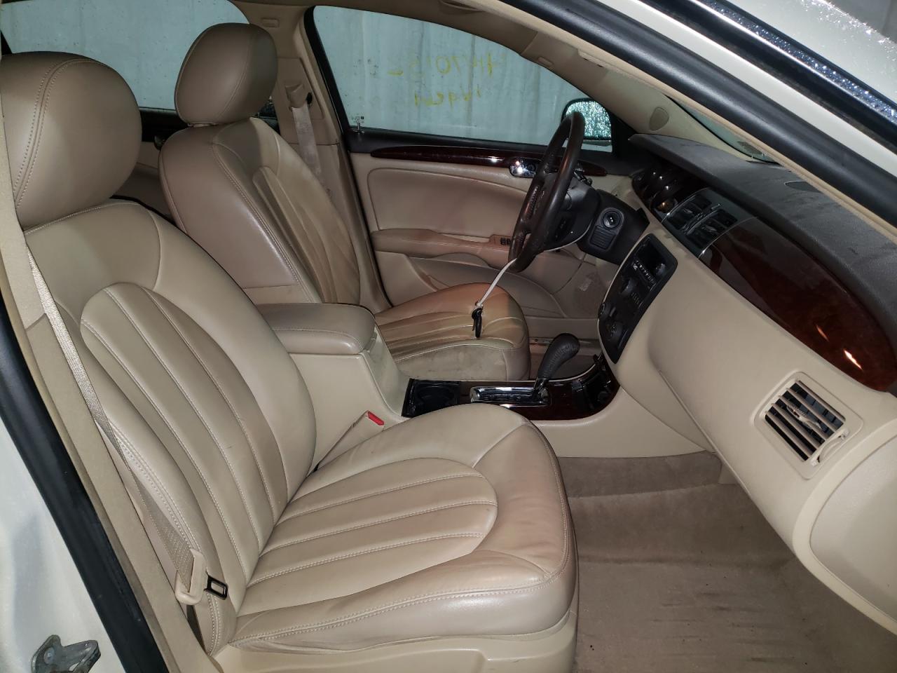 Photo 19 from auction – 2010 BUICK LUCERNE CX with VIN 1G4HE5E10AU119935