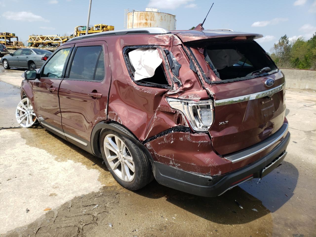 Photo 3 from auction – 2018 FORD EXPLORER X with VIN 1FM5K8D80JGC10973
