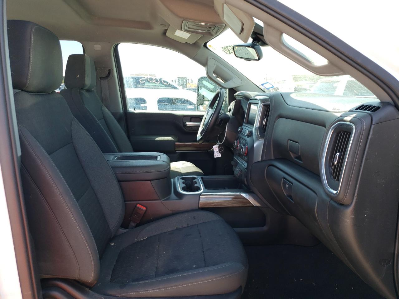 Photo 5 from auction – 2022 CHEVROLET SILVERADO with VIN 1GC4YTEY7NF137015