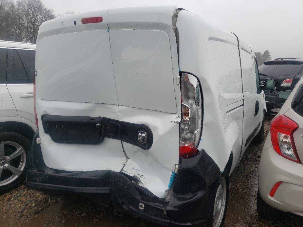 Photo 4 from auction – 2018 RAM PROMASTER with VIN ZFBERFAB1J6H95644