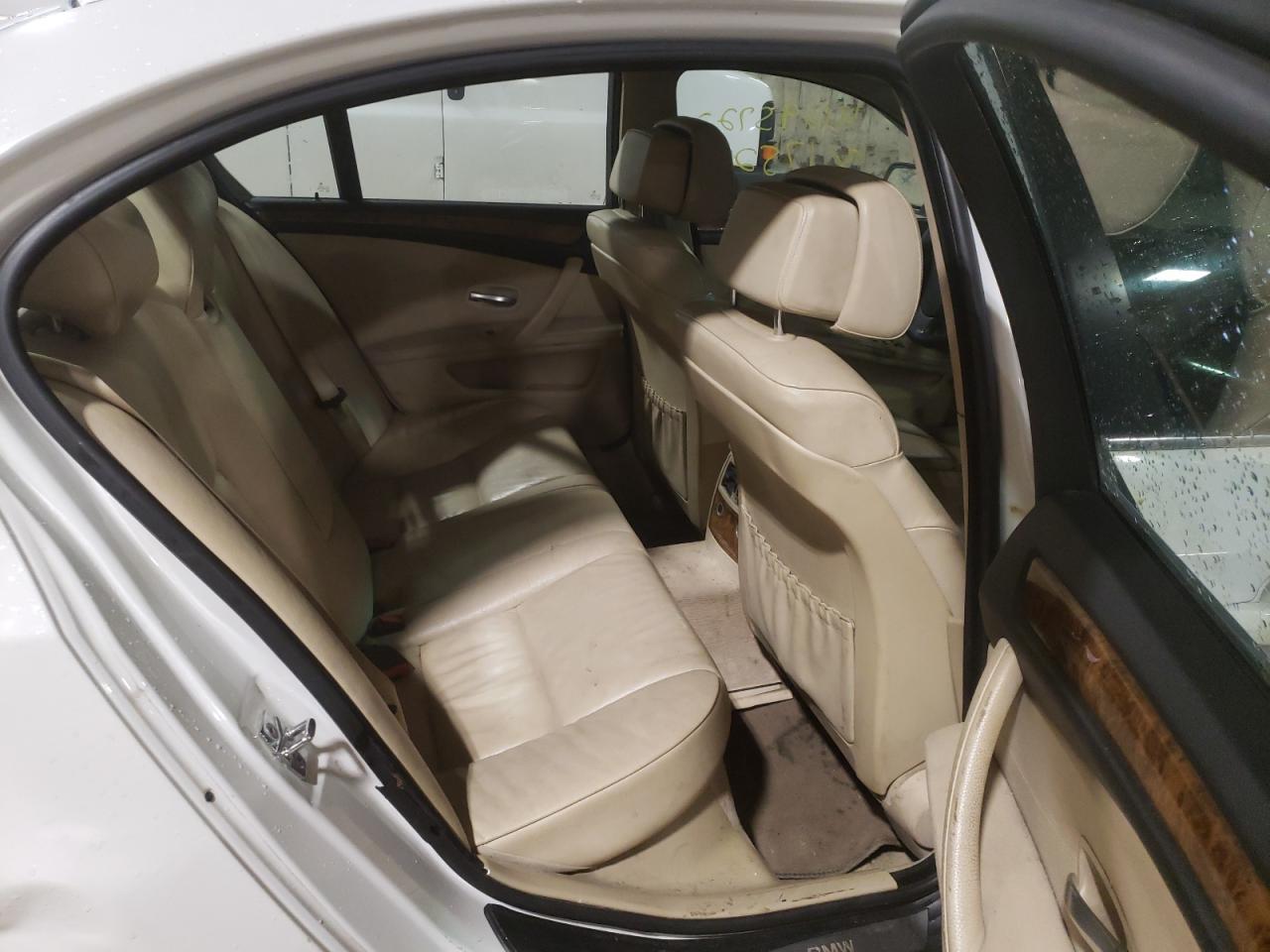 Photo 6 from auction – 2008 BMW 528 XI with VIN WBANV13508CZ53710