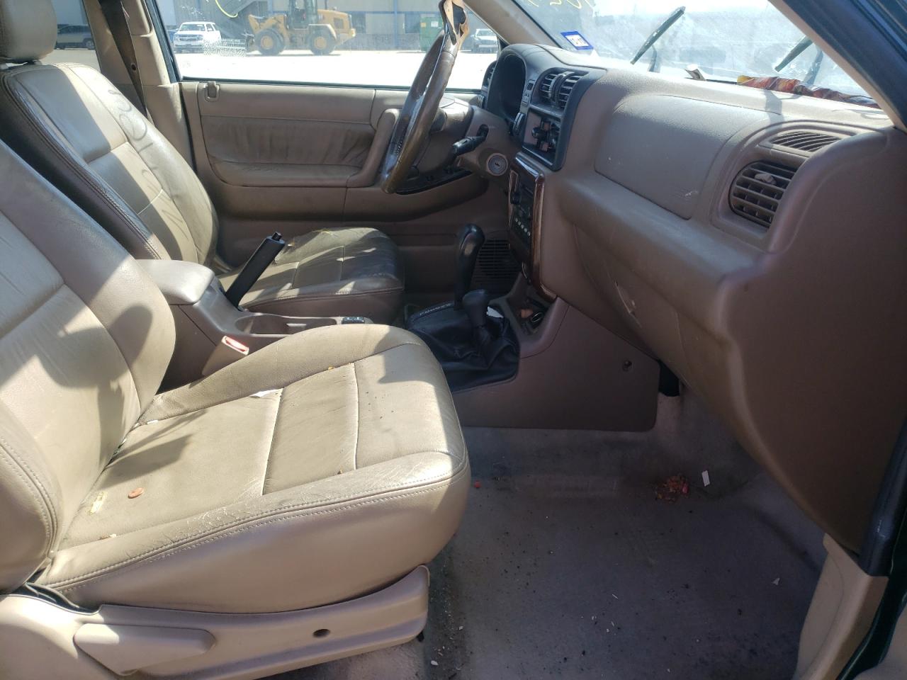 Photo 5 from auction – 2001 HONDA PASSPORT E with VIN 4S6DM58W514402931