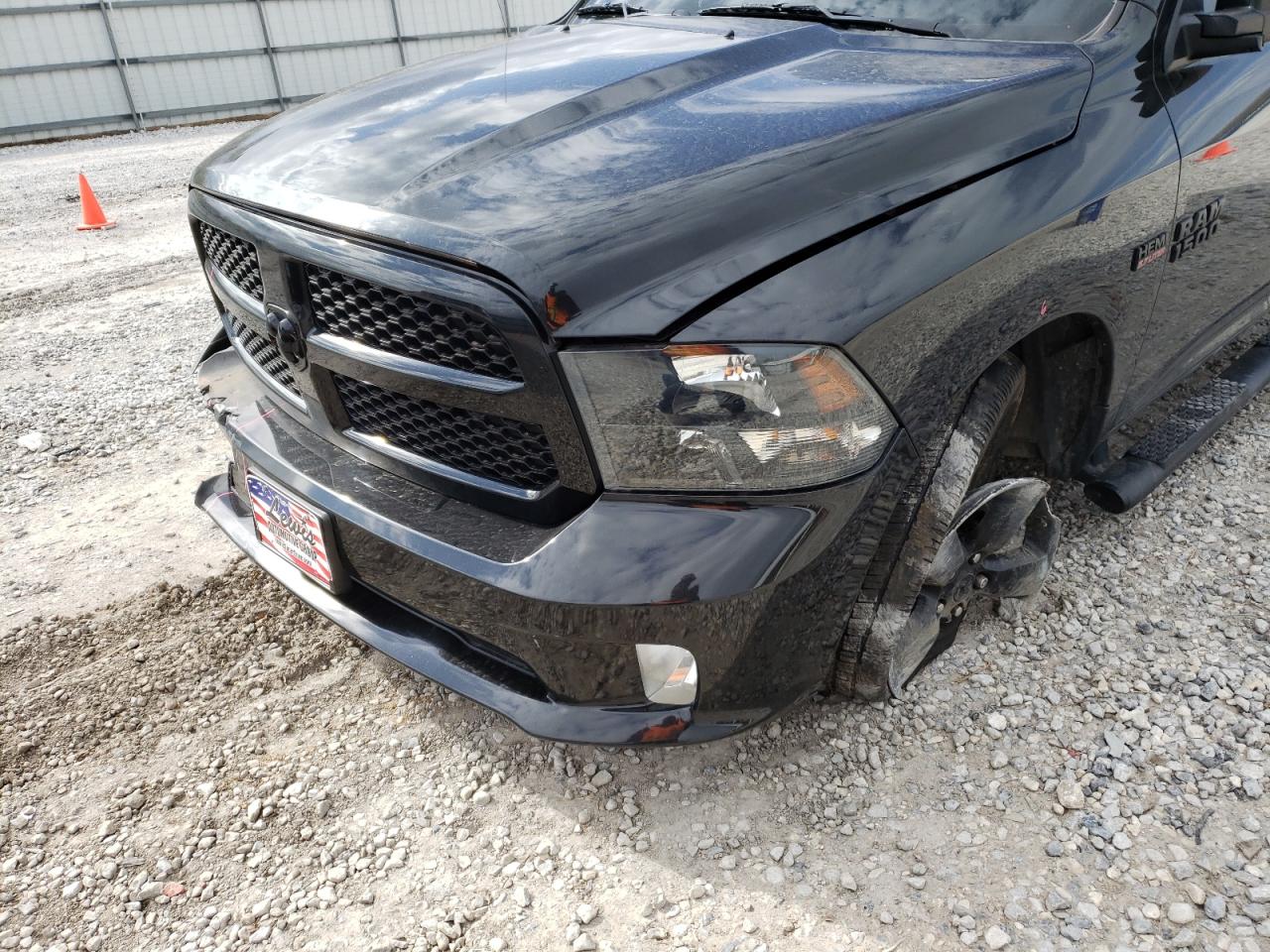 Photo 9 from auction – 2018 RAM 1500 ST with VIN 1C6RR7FT0JS208545