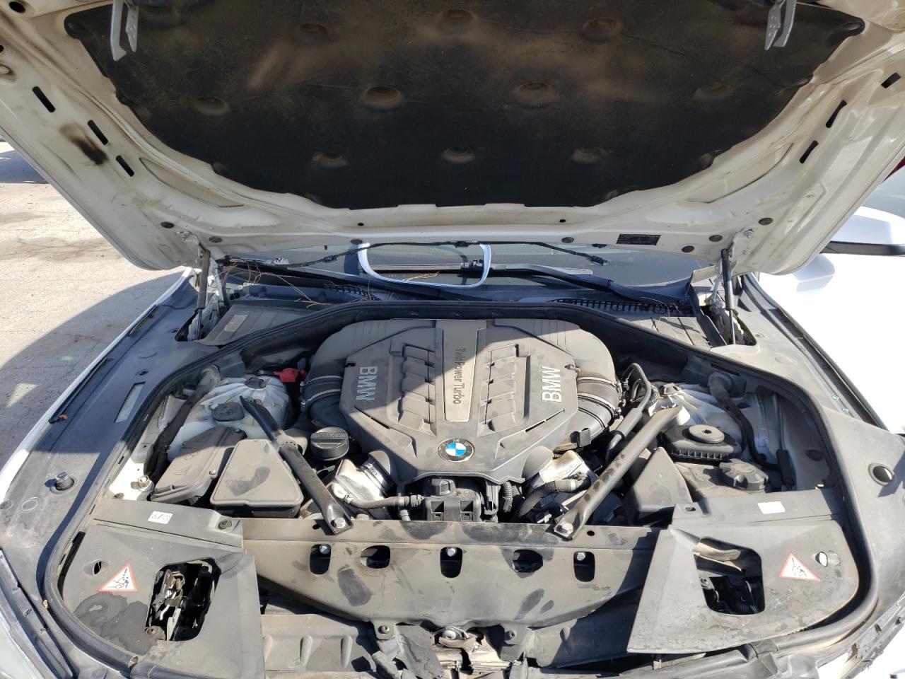Photo 7 from auction – 2012 BMW 750 LI with VIN WBAKB8C55CC962514