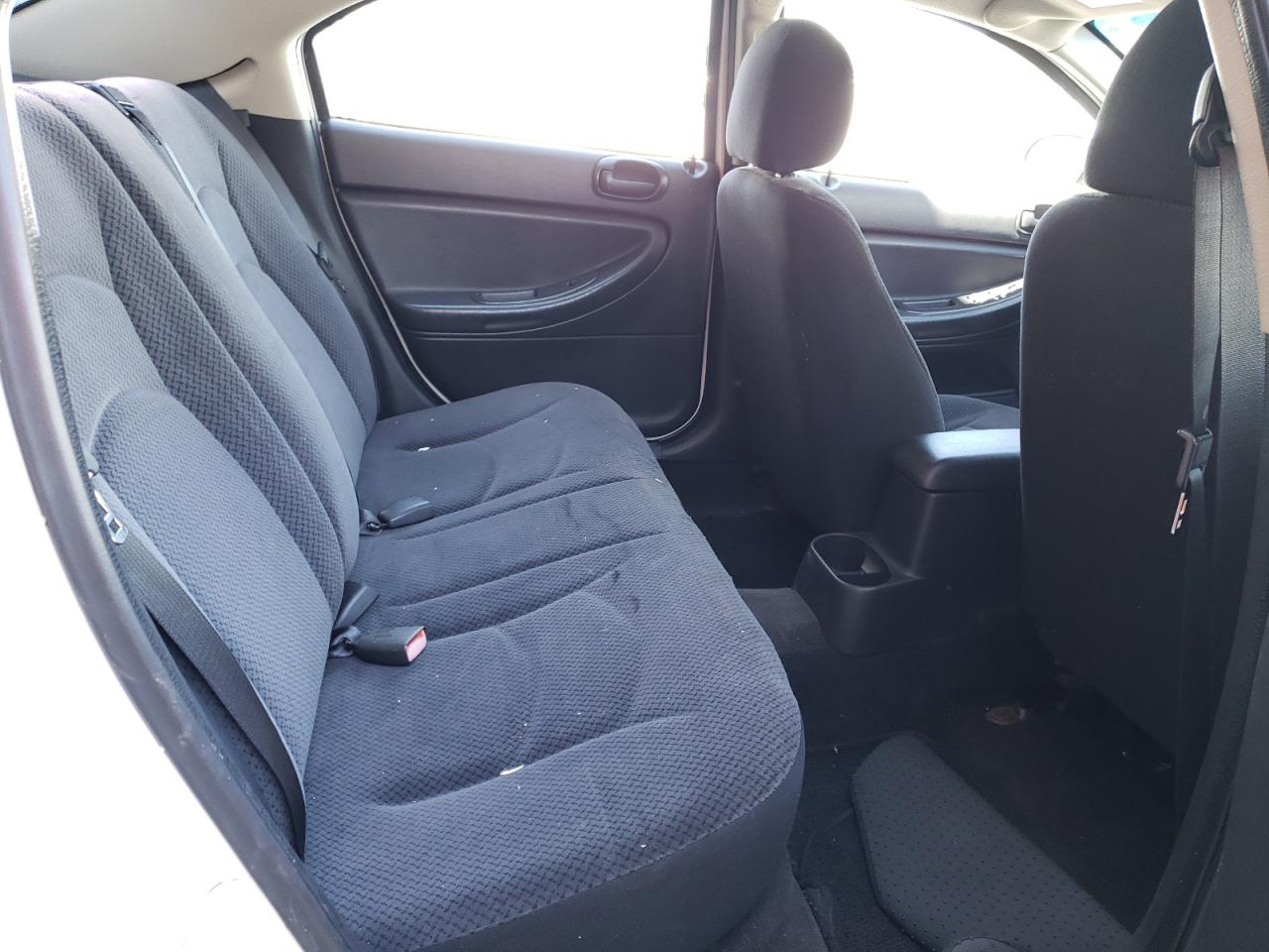 Photo 6 from auction – 2005 DODGE STRATUS SX with VIN 1B3EL46X35N673482