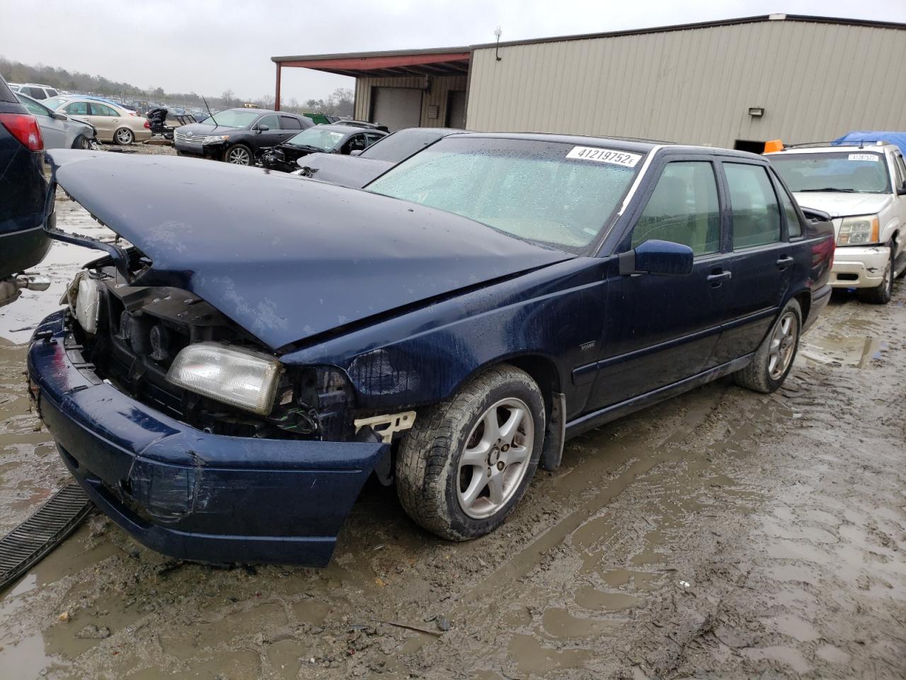 Photo 2 from auction – 1998 VOLVO S70 GLT with VIN YV1LS567XW1523032