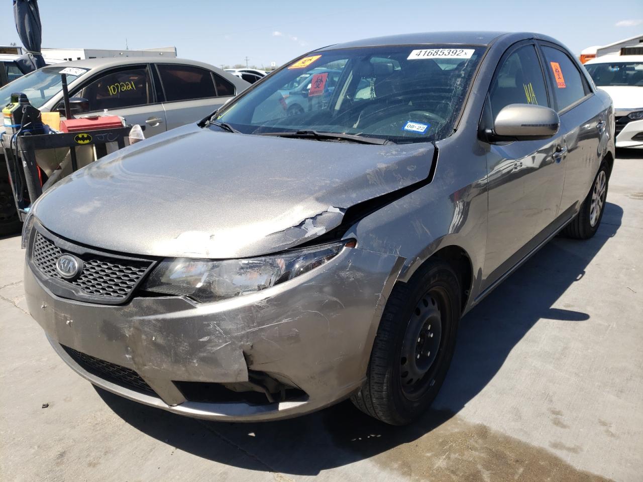 Foto 2 de la subasta – 2012 KIA FORTE EX con VIN KNAFU4A22C5597260