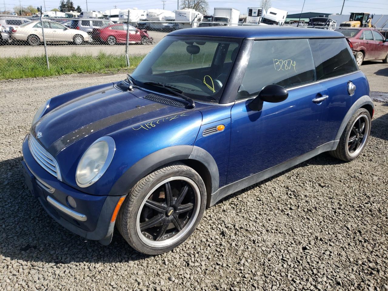 Photo 2 from auction – 2002 MINI COOPER with VIN WMWRC33462TE11399
