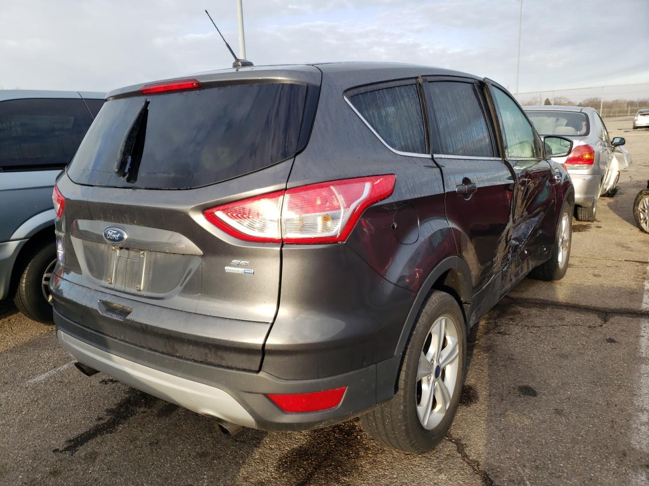 Photo 4 from auction – 2015 FORD ESCAPE SE with VIN 1FMCU9GX6FUC22872