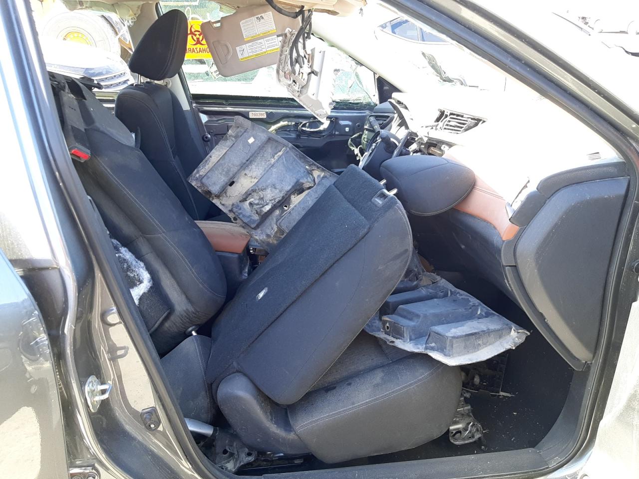 Photo 5 from auction – 2019 NISSAN ROGUE S with VIN 5N1AT2MT9KC836950