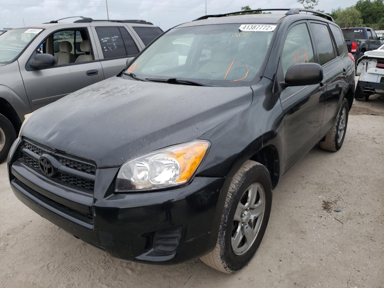 Photo 9 from auction – 2010 TOYOTA RAV4 with VIN JTMZF4DV1A5021348