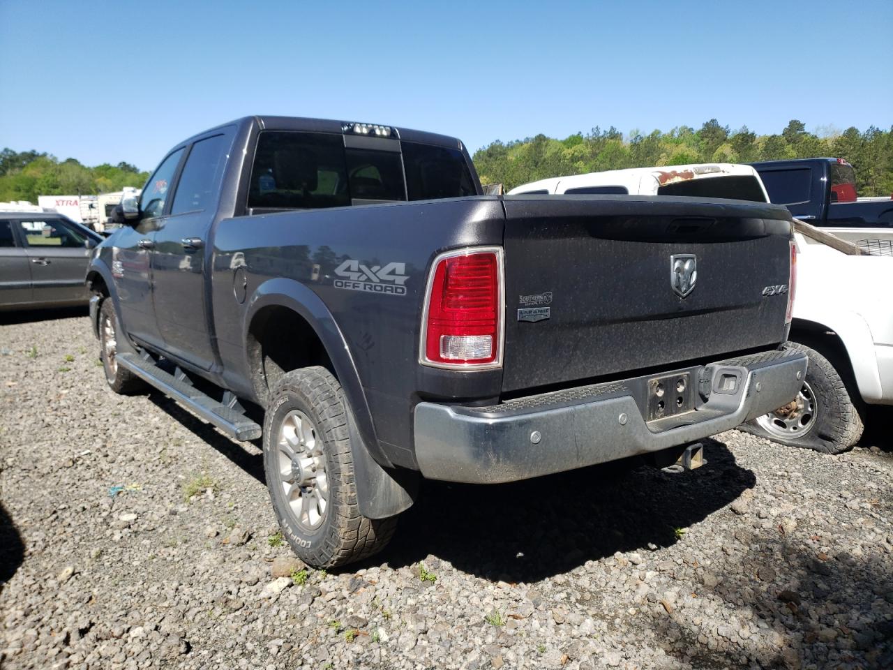 Photo 3 from auction – 2018 RAM 2500 LARAM with VIN 3C6UR5FL7JG303321
