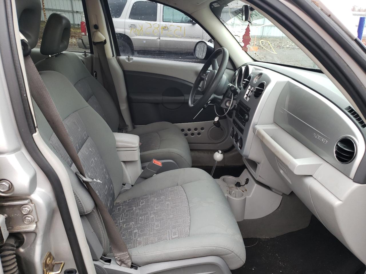 Photo 5 from auction – 2007 CHRYSLER PT CRUISER with VIN 3A4FY48B37T595238
