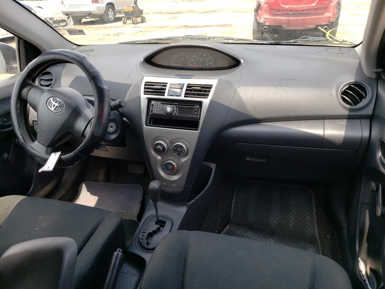 Photo 9 from auction – 2009 TOYOTA YARIS with VIN JTDBT903291335704