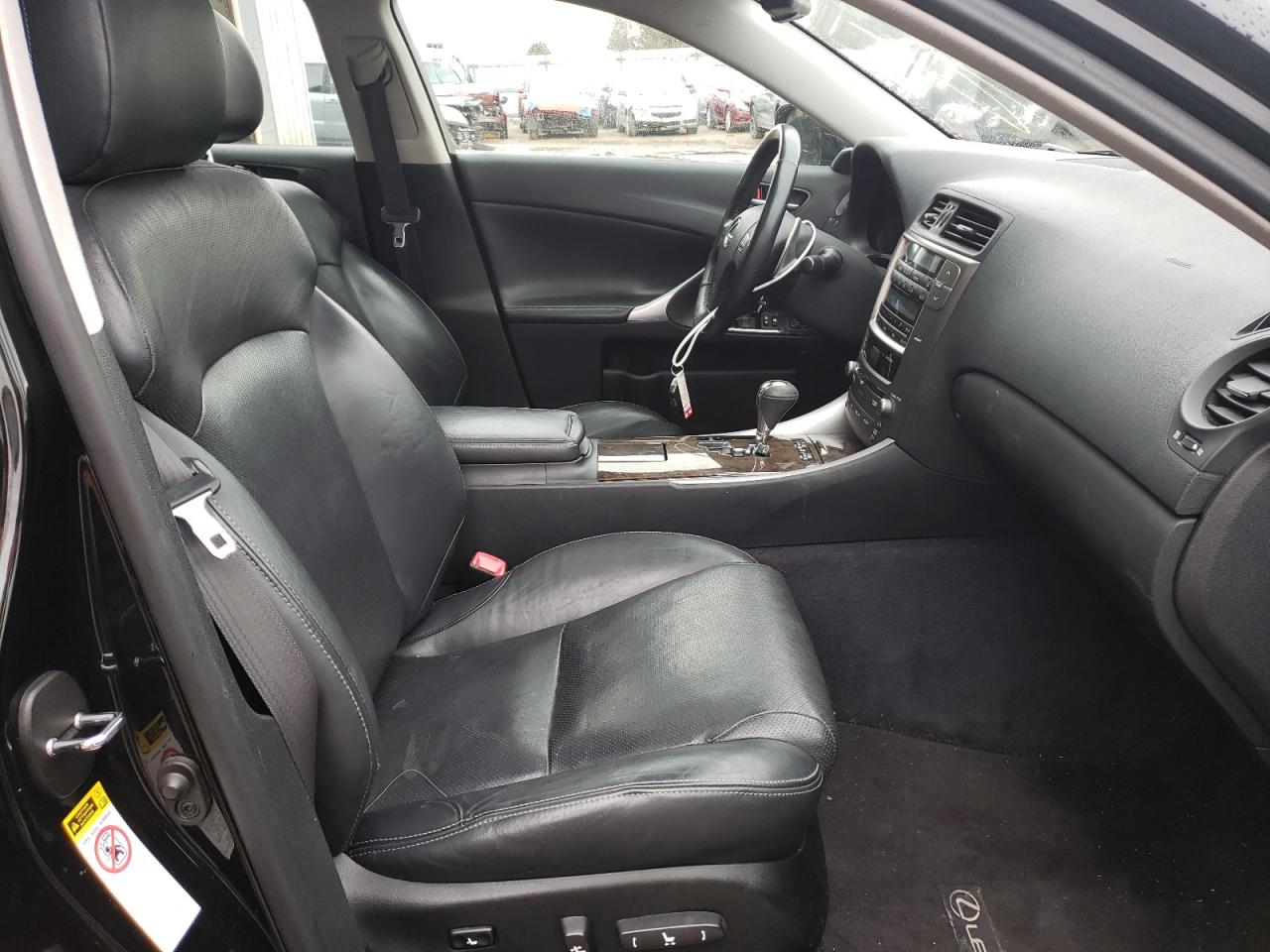 Photo 5 from auction – 2009 LEXUS IS 250 with VIN JTHCK262992028097