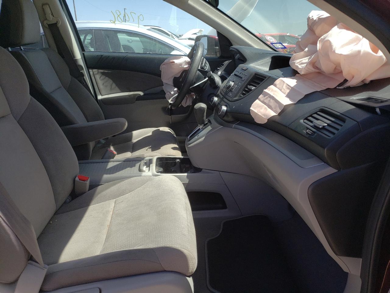 Photo 5 from auction – 2014 HONDA CR-V EX with VIN 5J6RM3H54EL042751