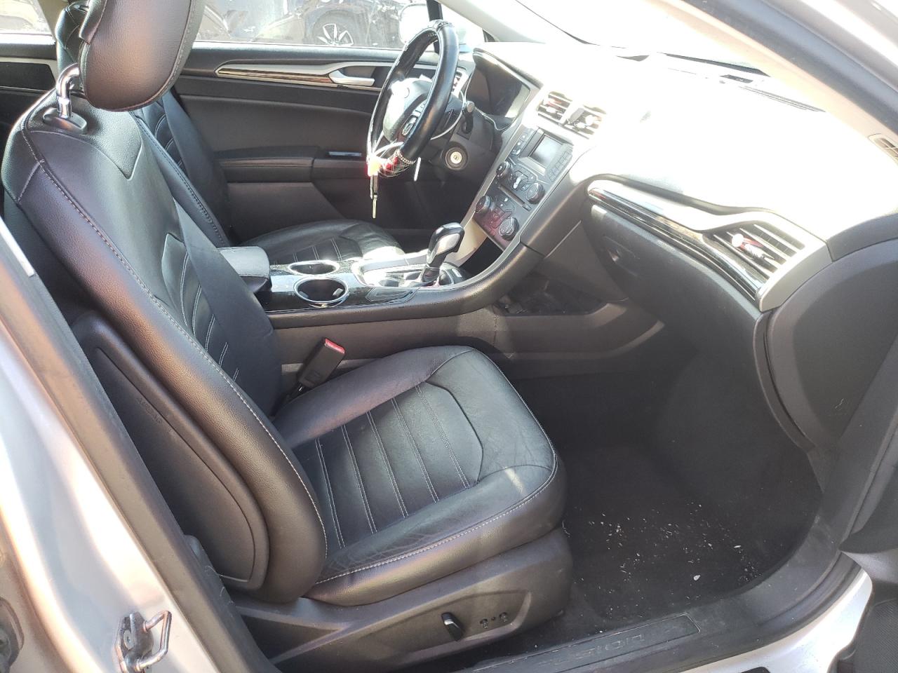Photo 5 from auction – 2013 FORD FUSION SE with VIN 3FA6P0H91DR274537