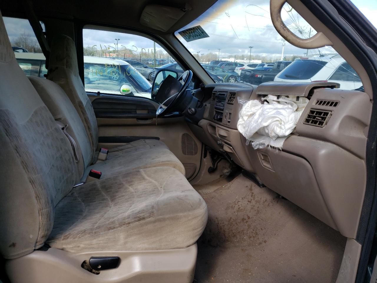 Photo 5 from auction – 2000 FORD F350 SUPER with VIN 1FTWX32F3YEB60476
