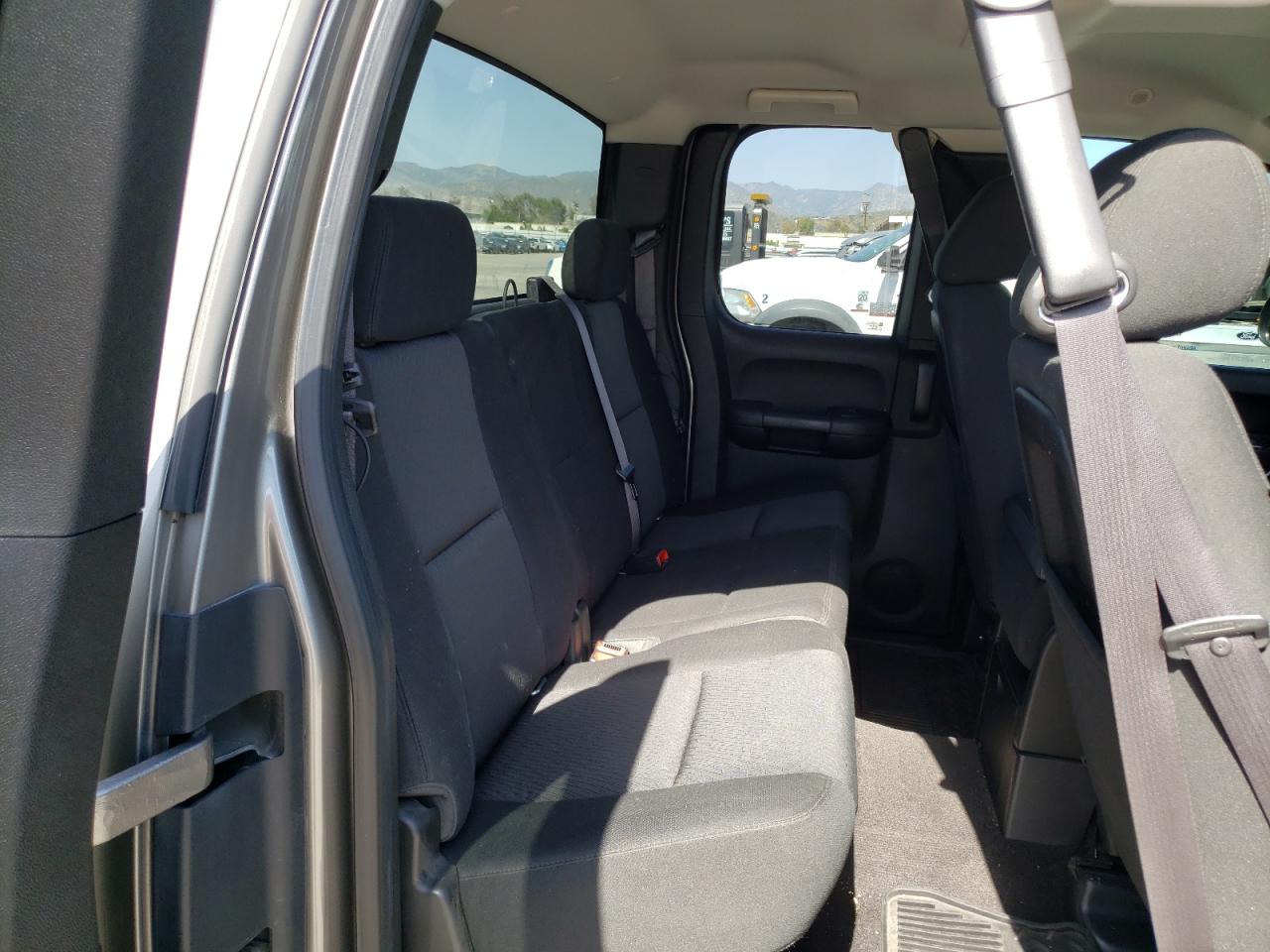 Photo 6 from auction – 2012 CHEVROLET SILVERADO with VIN 1GCRCSE07CZ223042