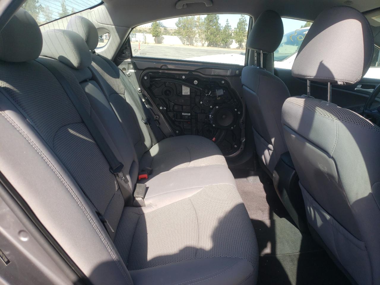 Photo 6 from auction – 2011 HYUNDAI SONATA GLS with VIN 5NPEB4AC7BH279288