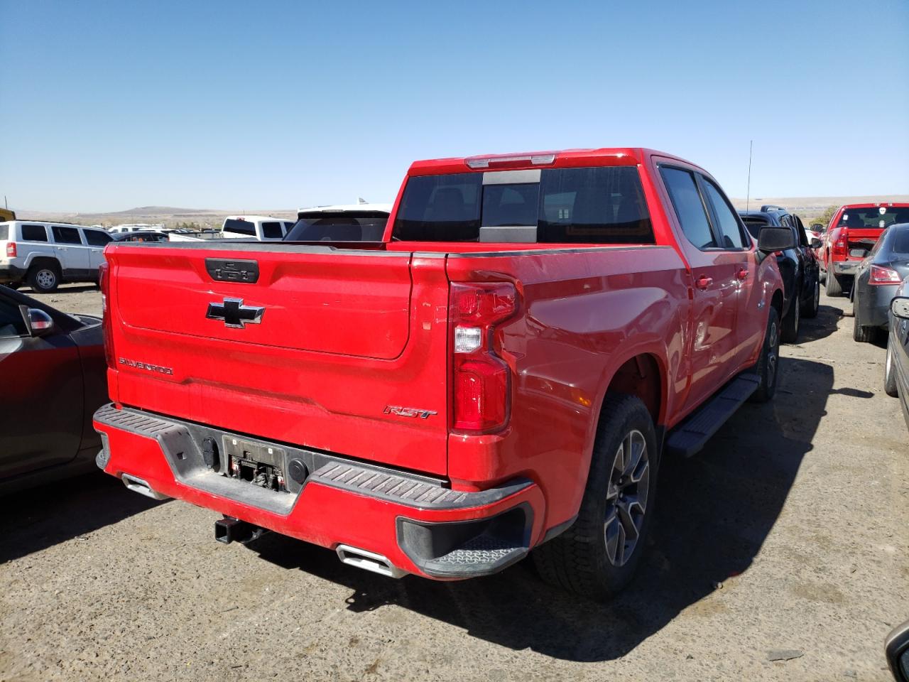 Photo 4 from auction – 2021 CHEVROLET SILVERADO with VIN 3GCUYEED9MG374532