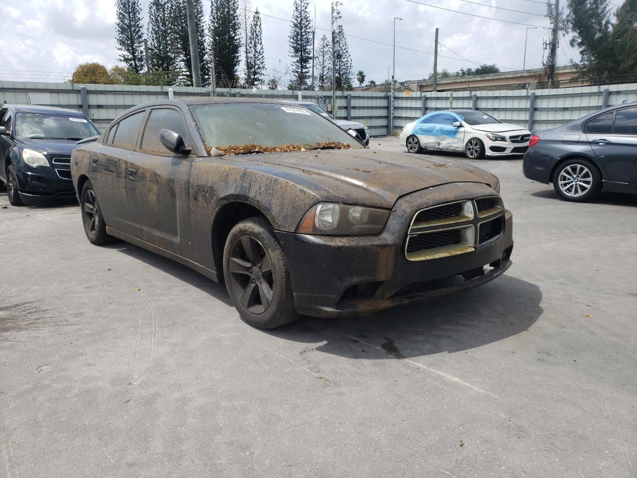 DODGE CHARGER SE 2014 with VIN 2C3CDXBG3EH126204 - Photo from auction