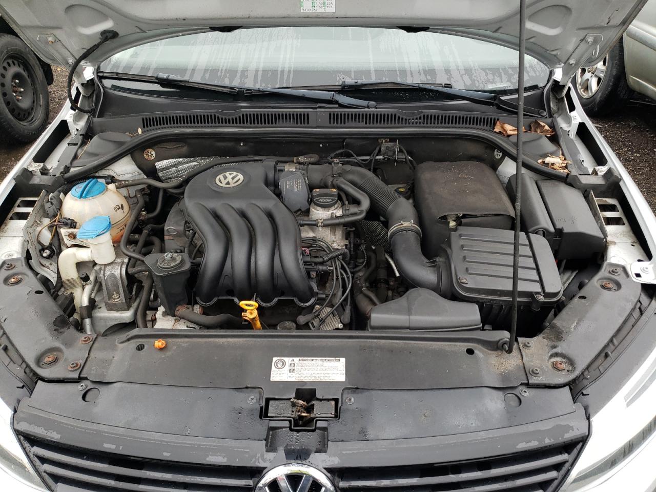 Photo 7 from auction – 2011 VOLKSWAGEN JETTA BASE with VIN 3VW2K7AJ0BM023892