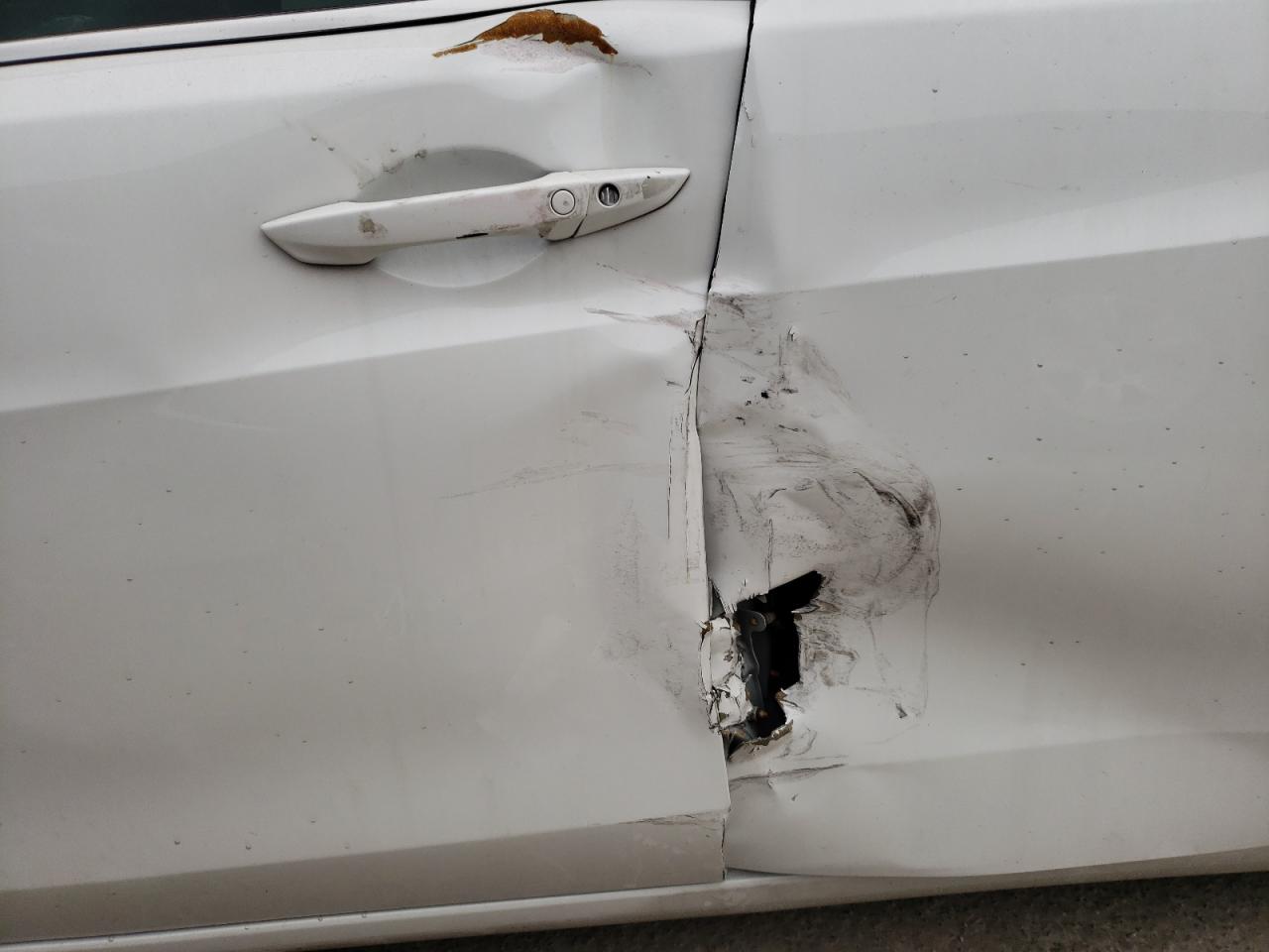 Photo 10 from auction – 2015 ACURA TLX TECH with VIN 19UUB2F58FA021337