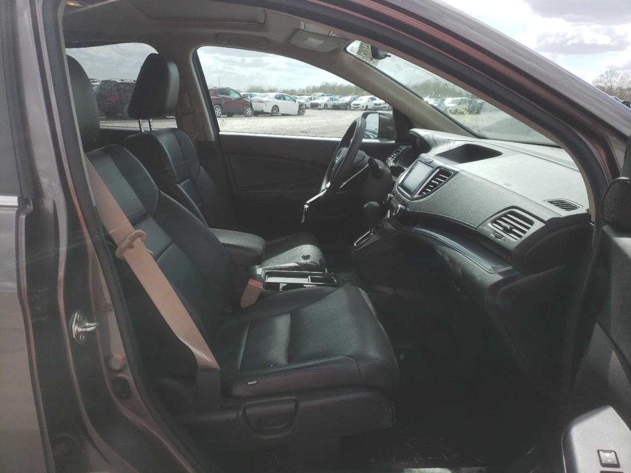 Photo 5 from auction – 2015 HONDA CR-V EX with VIN 2HKRM3H59FH503213
