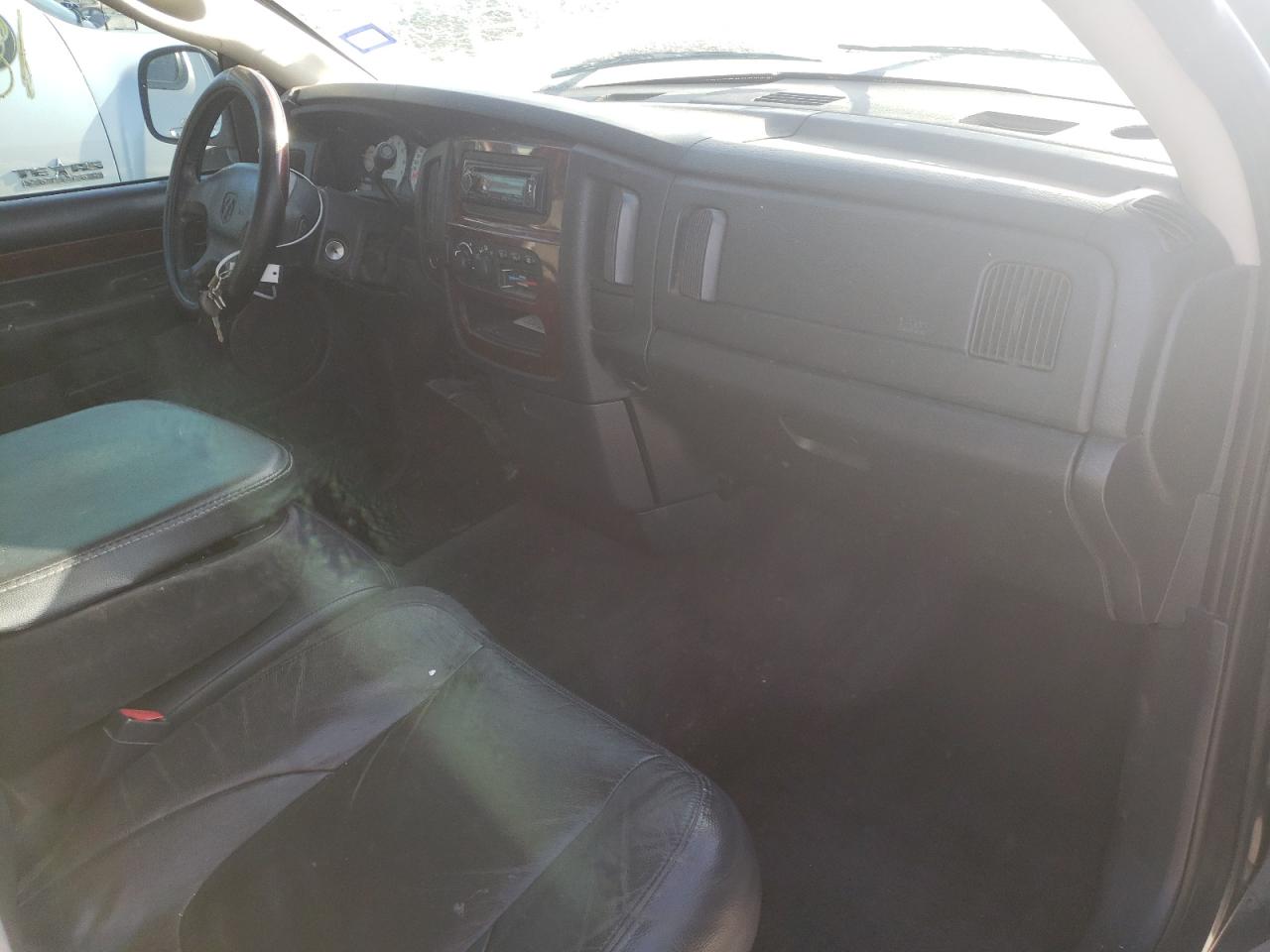 Photo 9 from auction – 2003 DODGE RAM 1500 S with VIN 1D7HA18D93J657462