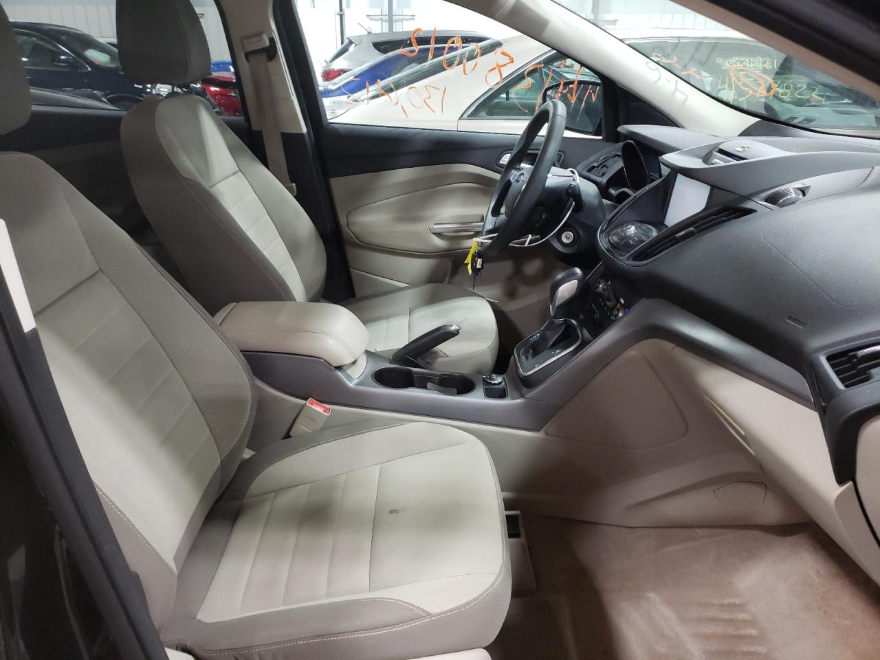 Photo 5 from auction – 2013 FORD ESCAPE SE with VIN 1FMCU0GX6DUC76956
