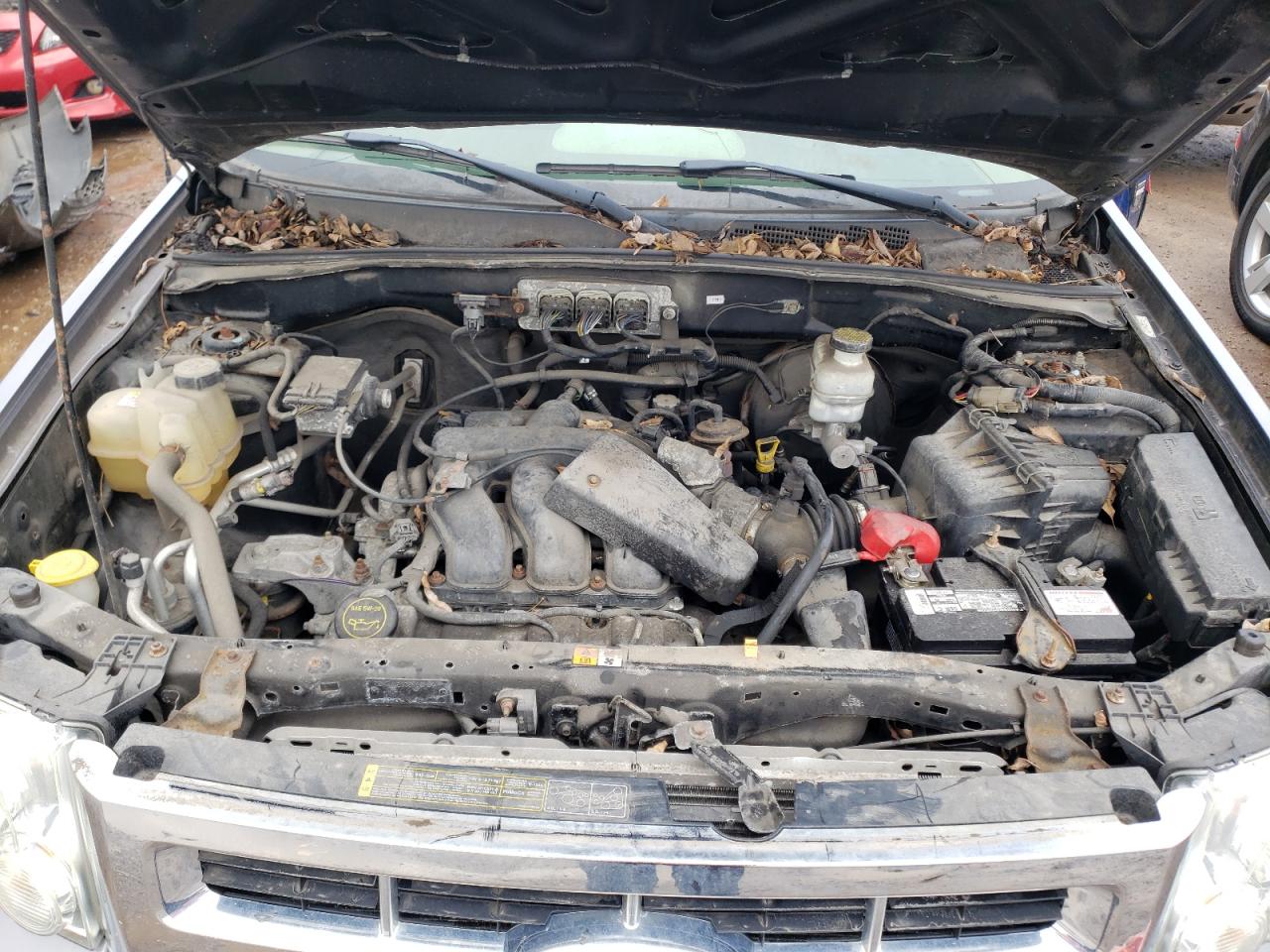 Photo 7 from auction – 2008 FORD ESCAPE with VIN 1FMCU93148KB05825