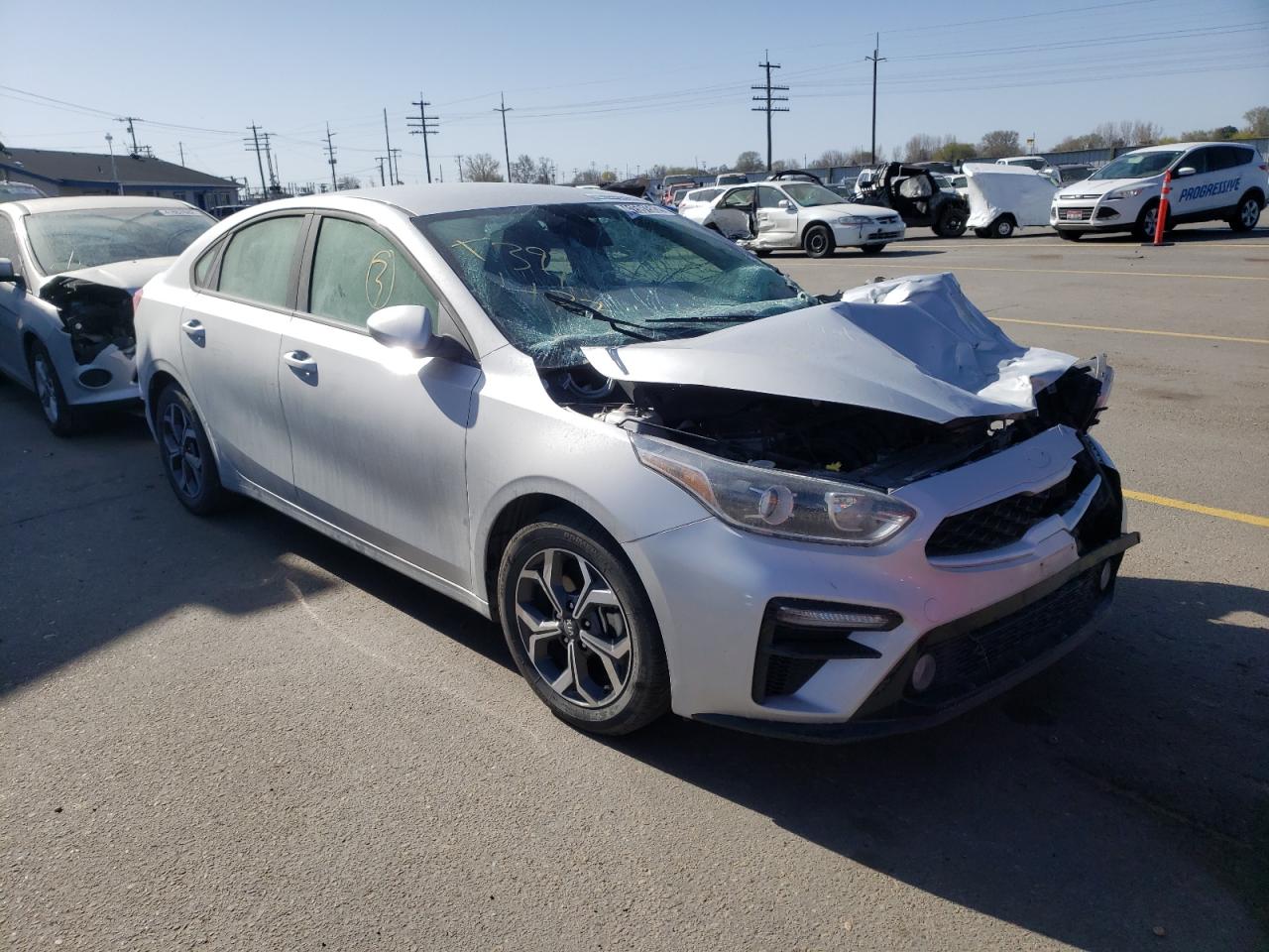 Photo 1 from auction – 2021 KIA FORTE FE with VIN 3KPF24AD3ME267126