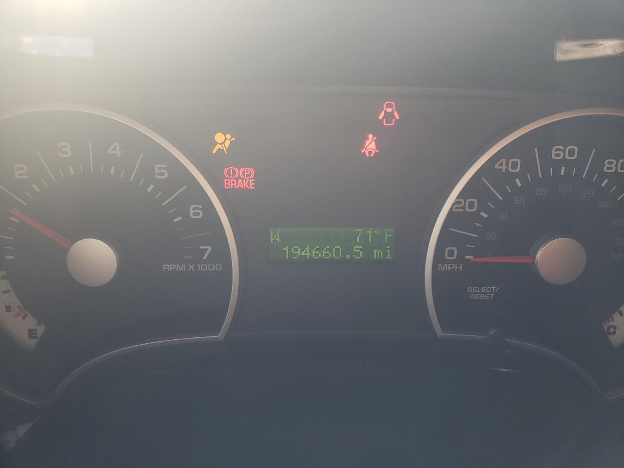 Photo 8 from auction – 2008 FORD EXPLORER X with VIN 1FMEU63E88UA35504