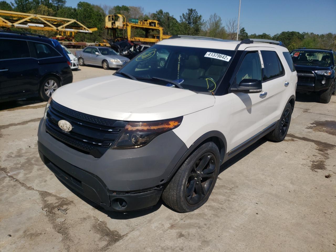 Photo 2 from auction – 2012 FORD EXPLORER L with VIN 1FMHK7F83CGA11486