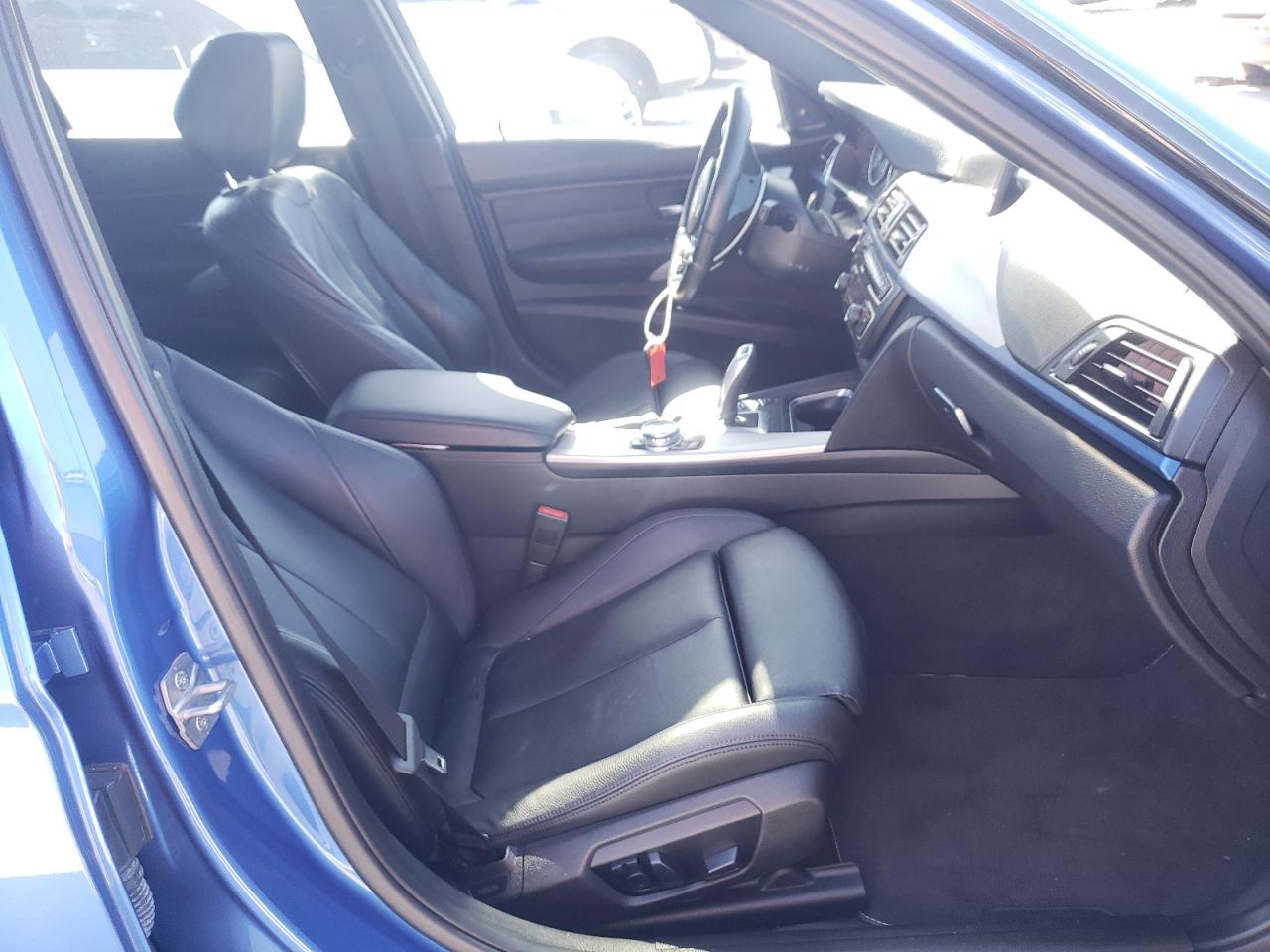 Photo 5 from auction – 2014 BMW 335 I with VIN WBA3A9G53ENS65244