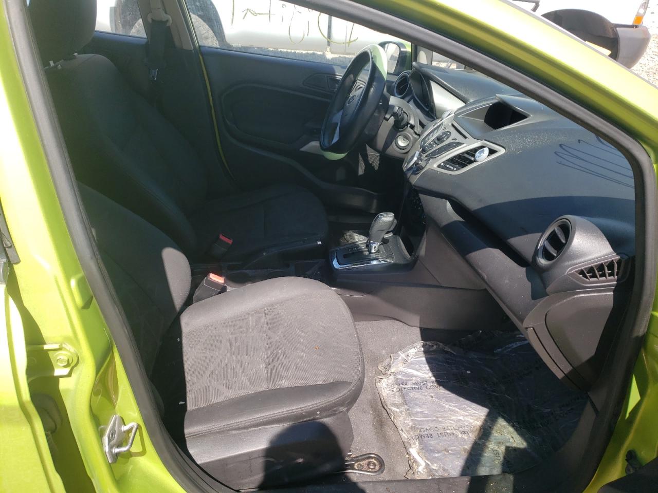 Photo 5 from auction – 2011 FORD FIESTA SE with VIN 3FADP4BJ0BM200697