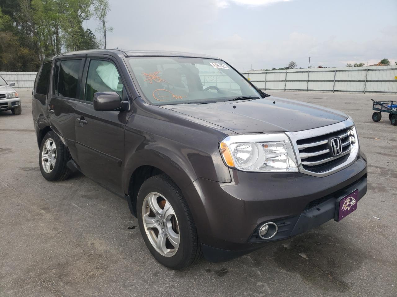 HONDA PILOT EXLN 2013 with VIN 5FNYF4H70DB067733 - Photo from auction