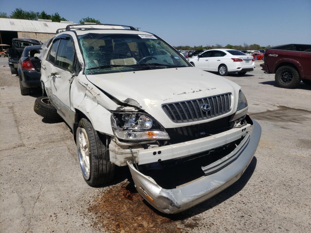 LEXUS RX 300 1999 with VIN JT6GF10U8X0025316 - Photo from auction