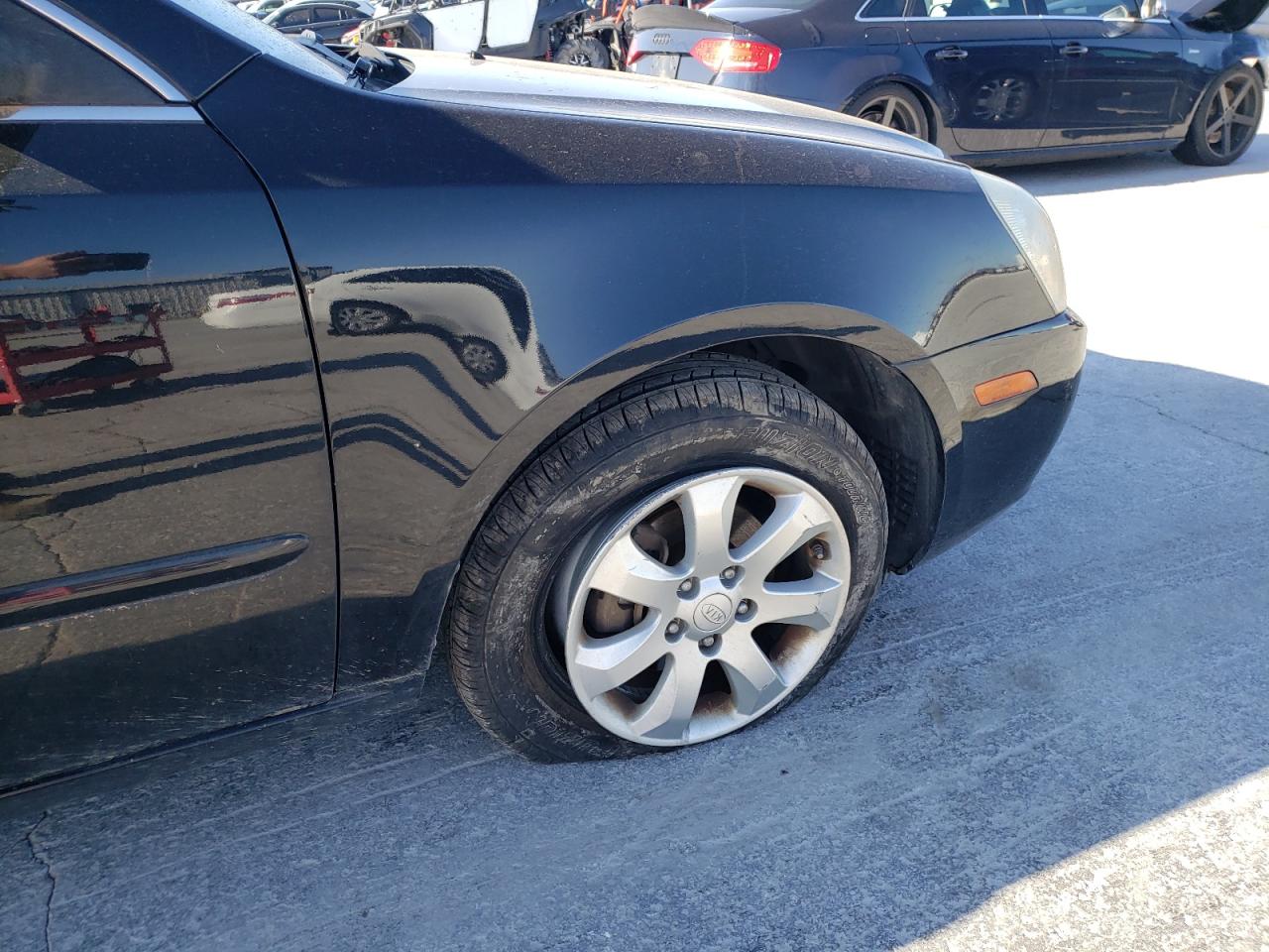 Photo 10 from auction – 2008 KIA OPTIMA LX with VIN KNAGE124485177989