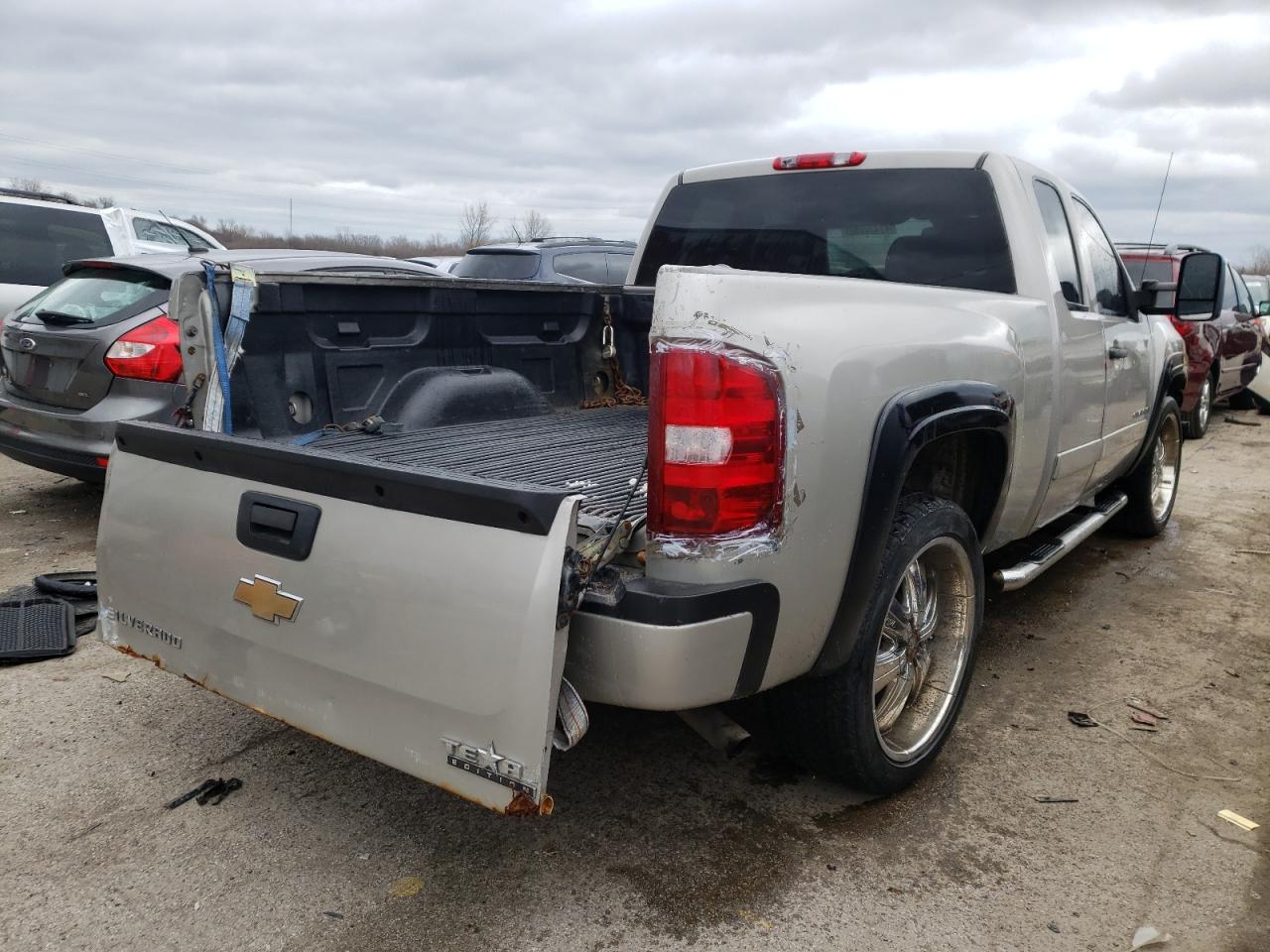 Photo 4 from auction – 2008 CHEVROLET SILVERADO with VIN 1GCEC19C98Z155847