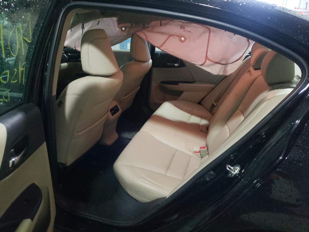 Photo 6 from auction – 2017 HONDA ACCORD EXL with VIN 1HGCR2F86HA049948