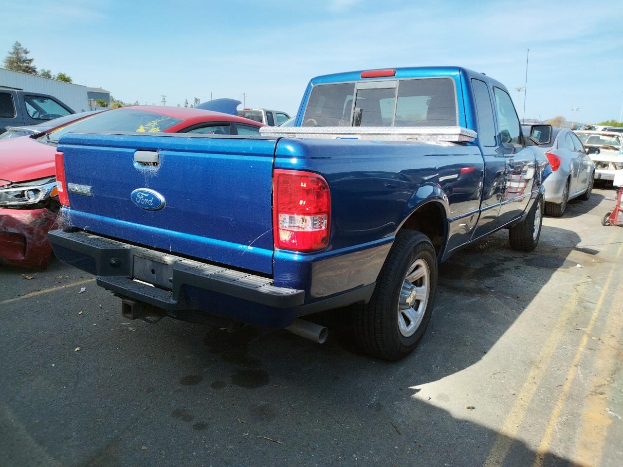 Photo 4 from auction – 2010 FORD RANGER SUP with VIN 1FTLR4EE7APA66052