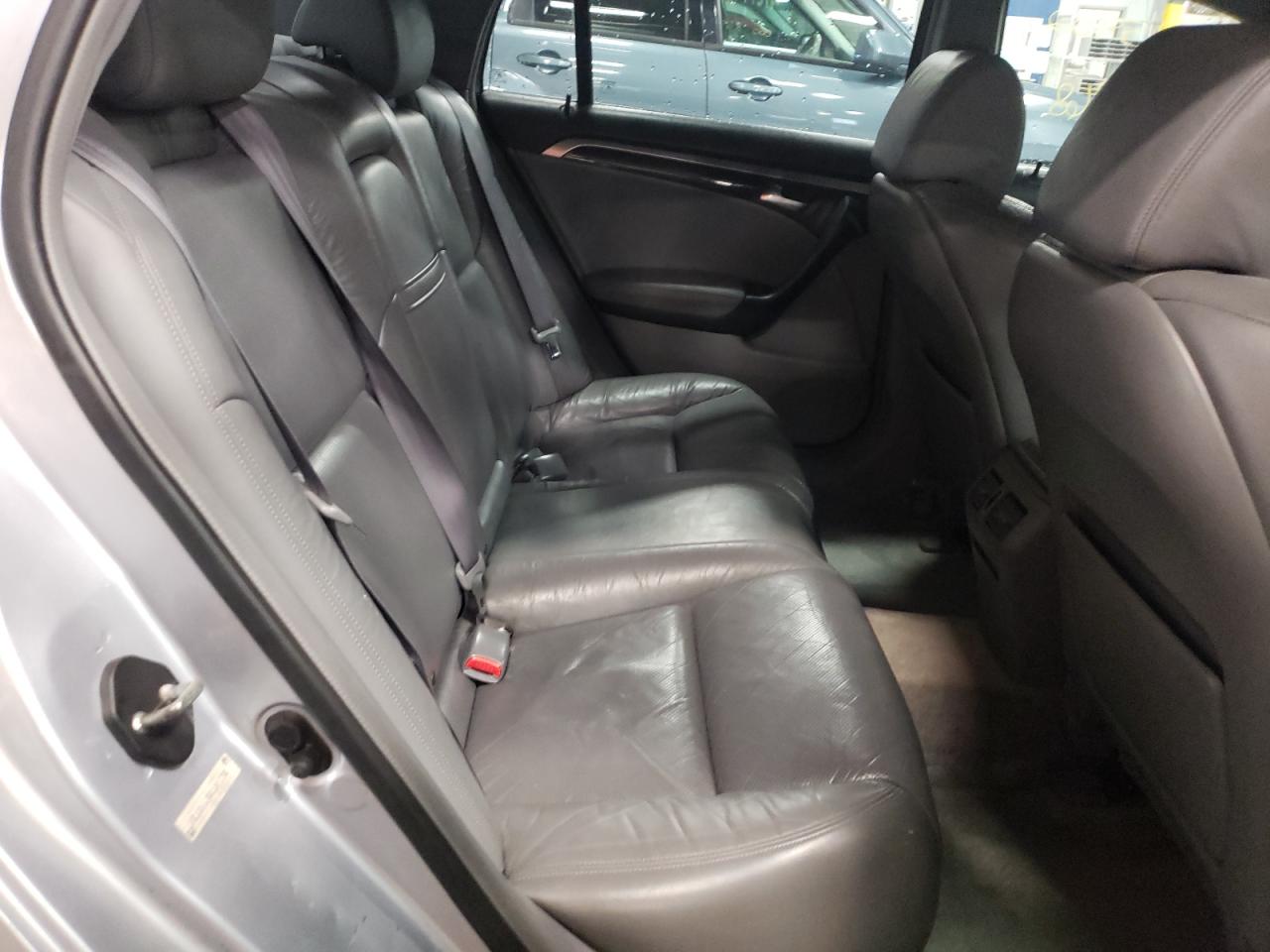 Photo 6 from auction – 2004 ACURA TL with VIN 19UUA66244A049794