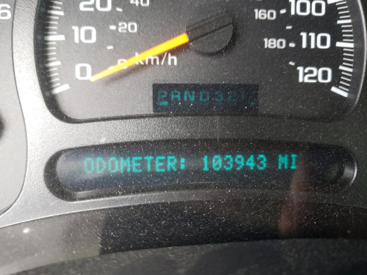 Photo 8 from auction – 2005 CHEVROLET SILVERADO with VIN 1GCEC19T55E321316