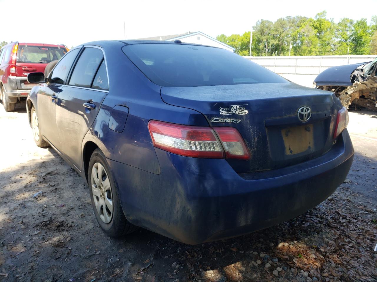 Photo 3 from auction – 2011 TOYOTA CAMRY BASE with VIN 4T1BF3EK2BU715212