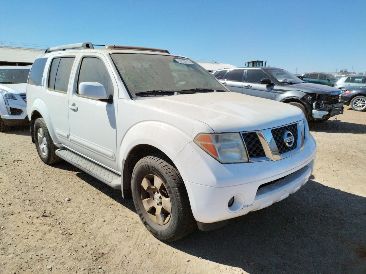 Photo 1 from auction – 2005 NISSAN PATHFINDER with VIN 5N1AR18U35C788894