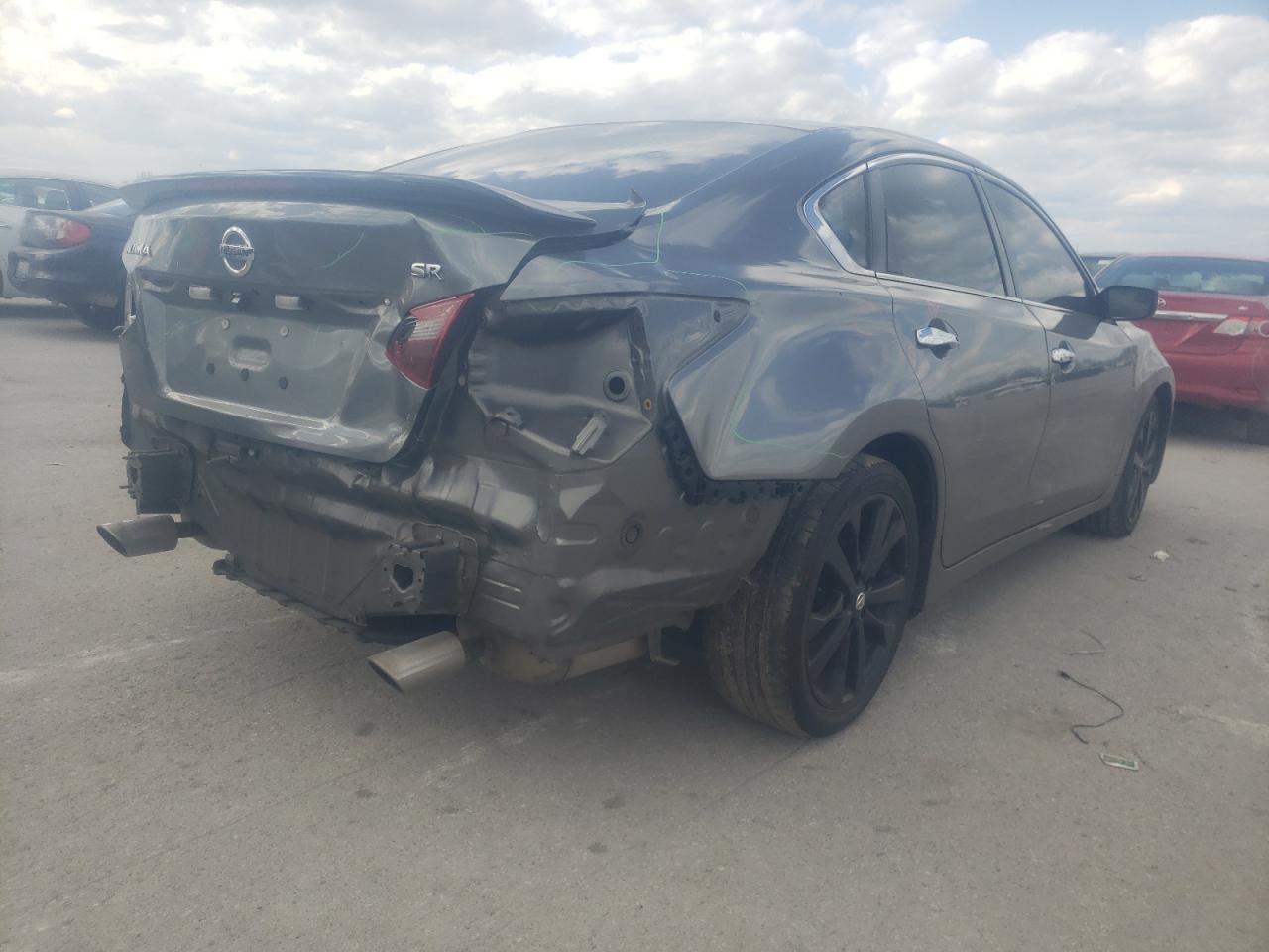 Photo 4 from auction – 2017 NISSAN ALTIMA 2.5 with VIN 1N4AL3AP5HC229153