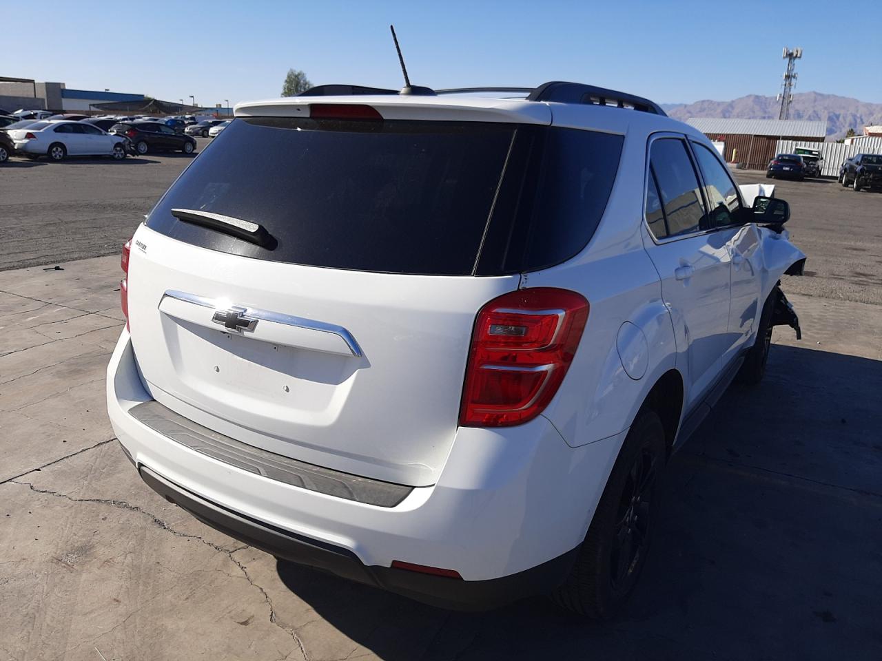 Photo 4 from auction – 2017 CHEVROLET EQUINOX LT with VIN 2GNALCEK2H1567261