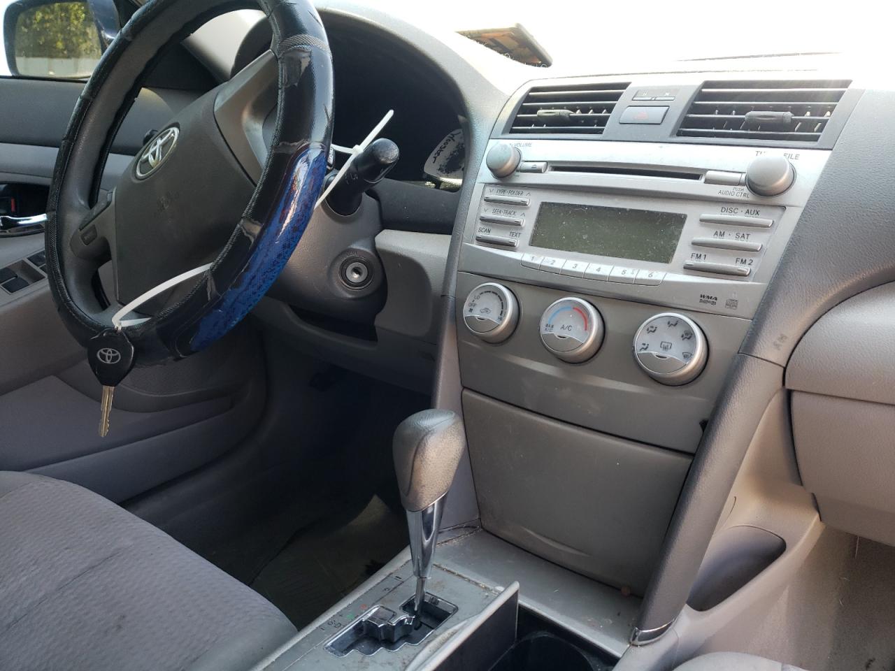 Photo 9 from auction – 2011 TOYOTA CAMRY BASE with VIN 4T1BF3EK2BU715212